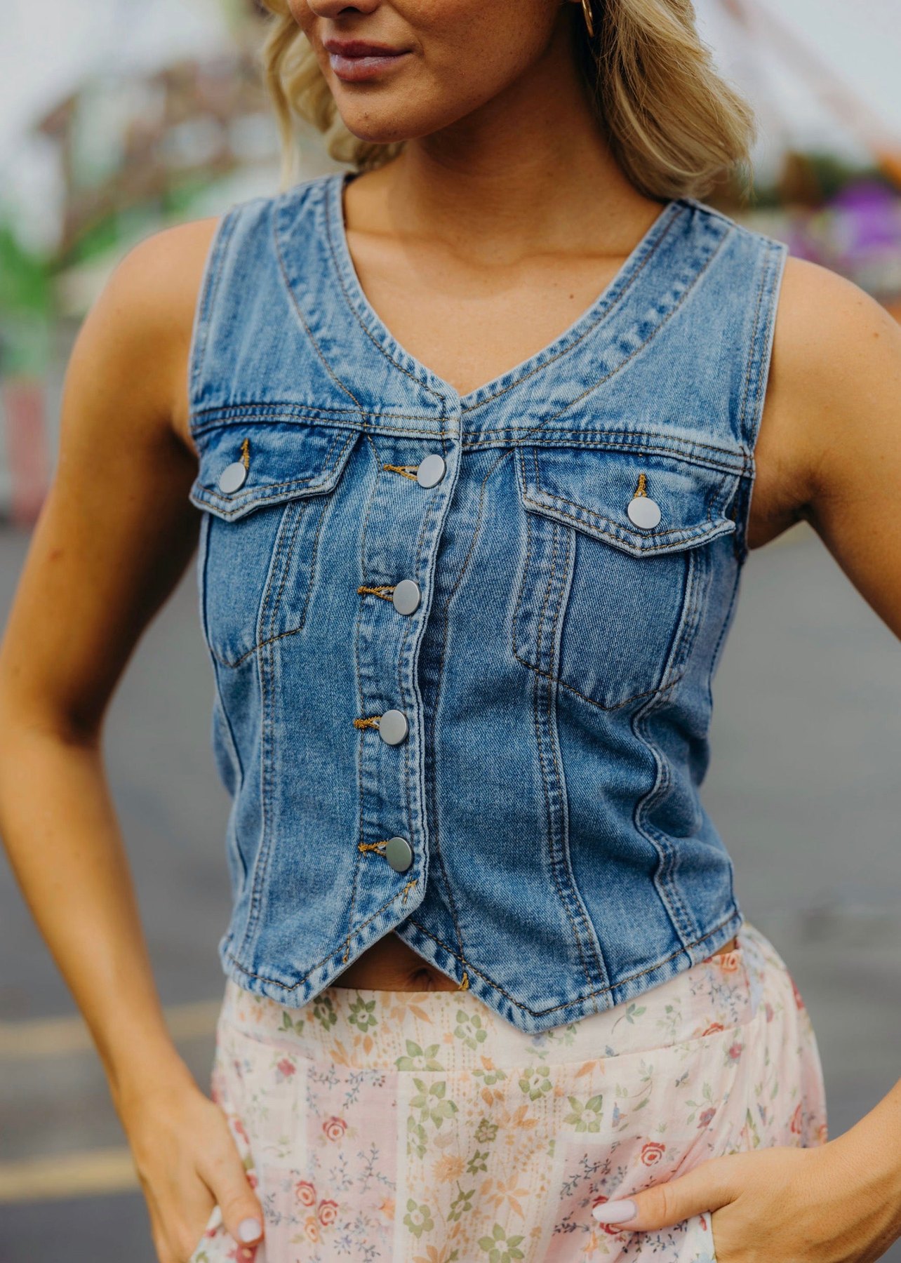Button up Denim Vest, thumbnail 4