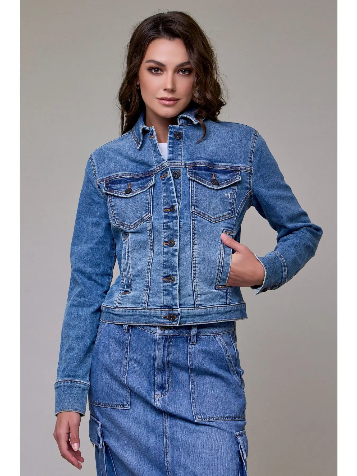 Hidden Fitted Denim Jacket