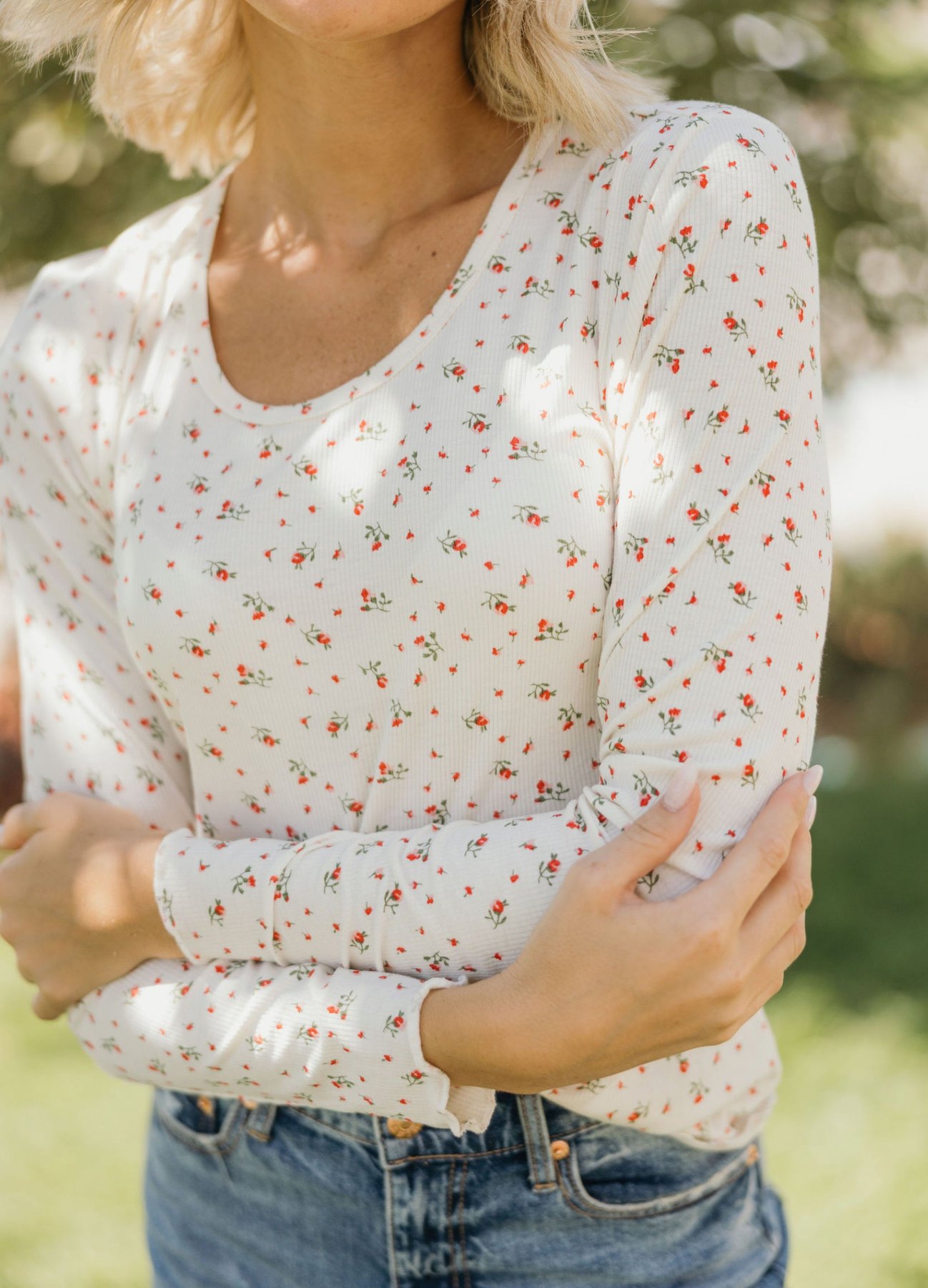 Long Sleeve Ribbed Tee in Delicate Bud, thumbnail 4