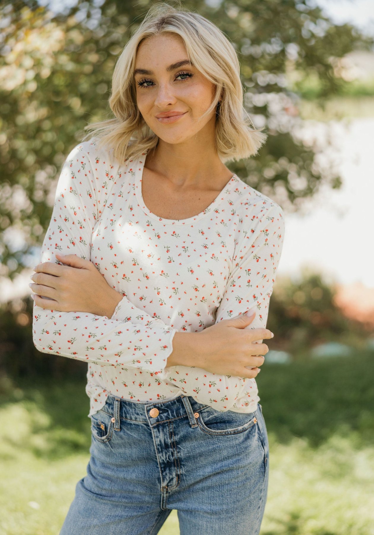 Long Sleeve Ribbed Tee in Delicate Bud, thumbnail 5