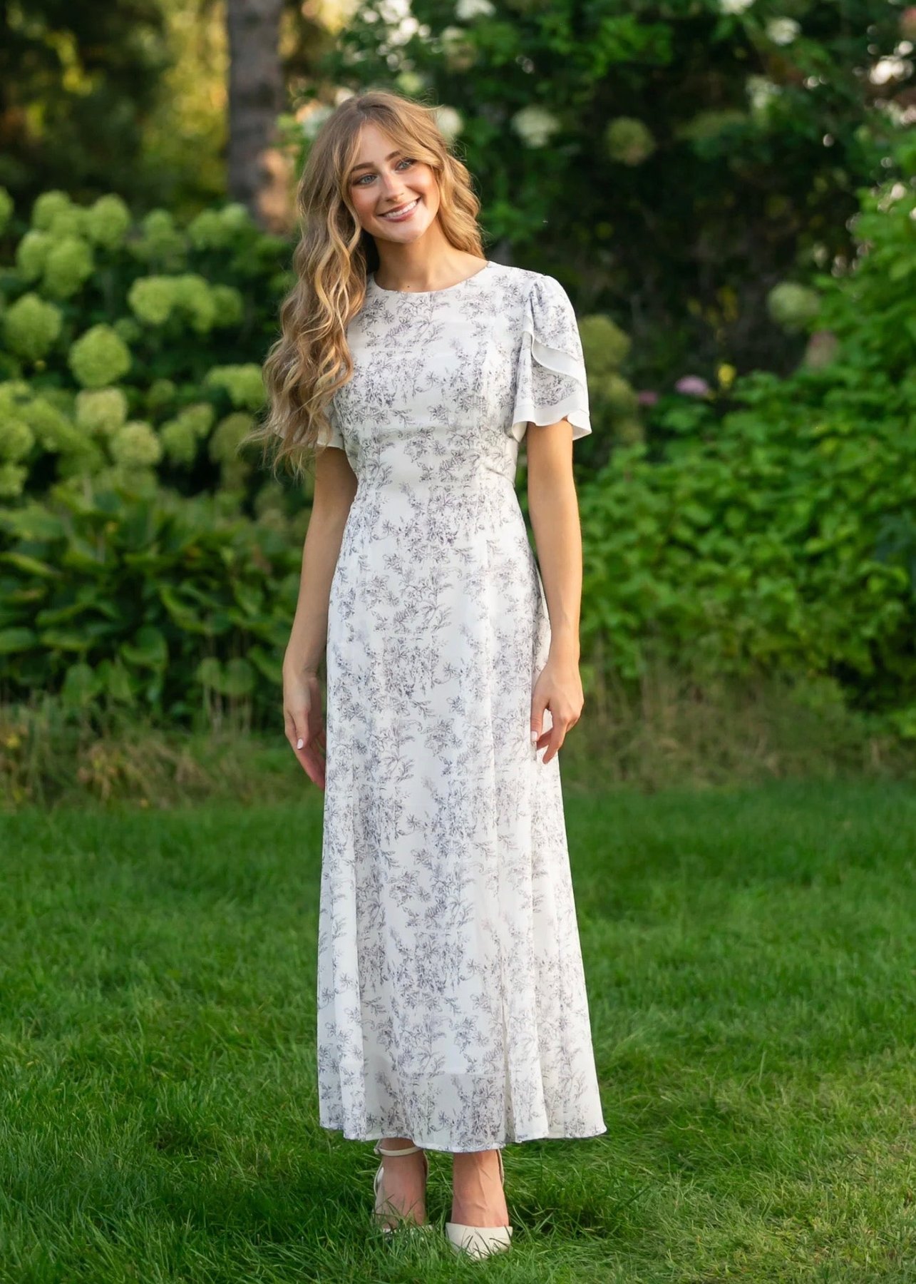 Dresses: Maren modest maxi dress in grey