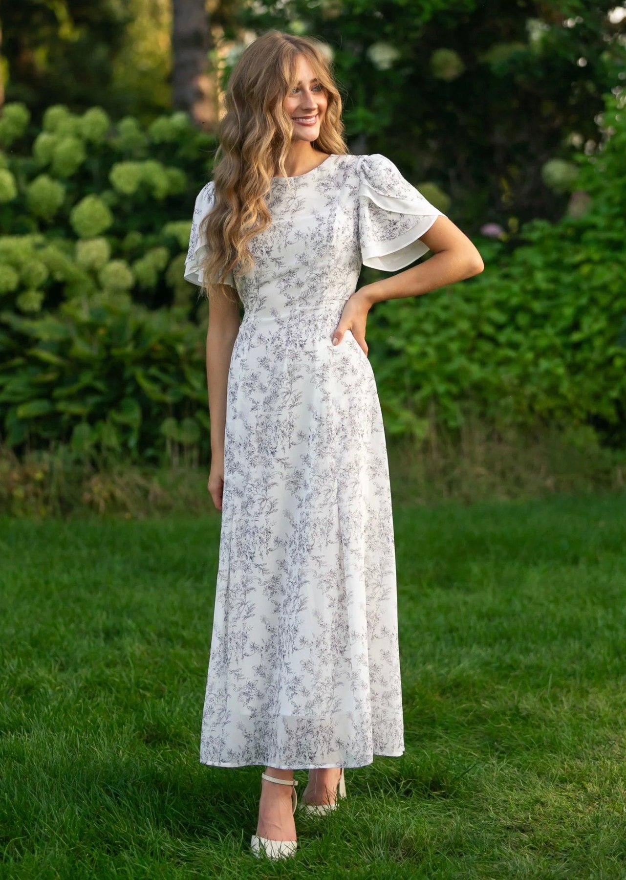 Maren modest maxi dress in grey, alternate view
