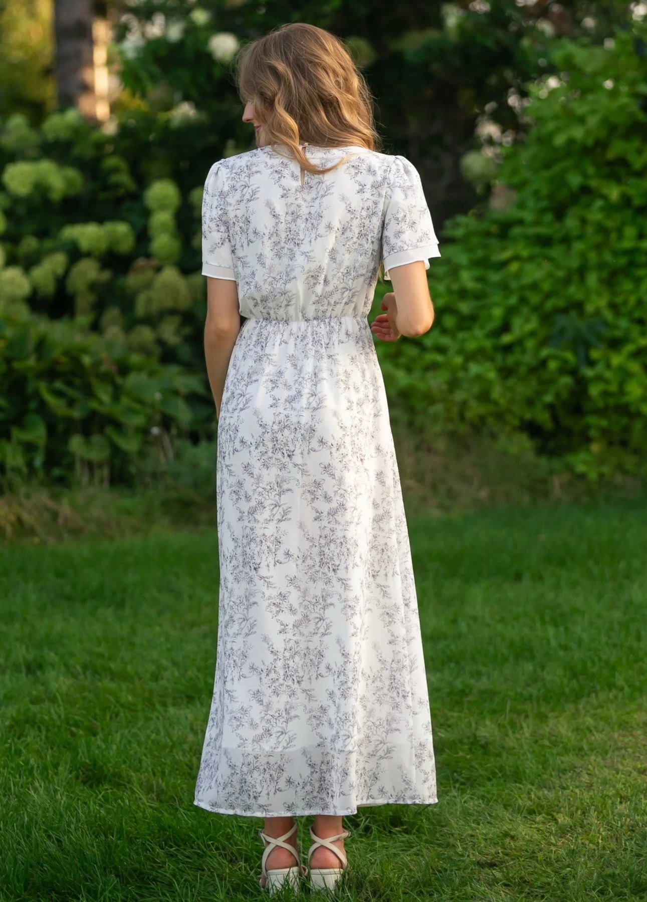 Maren modest maxi dress in grey, thumbnail 9