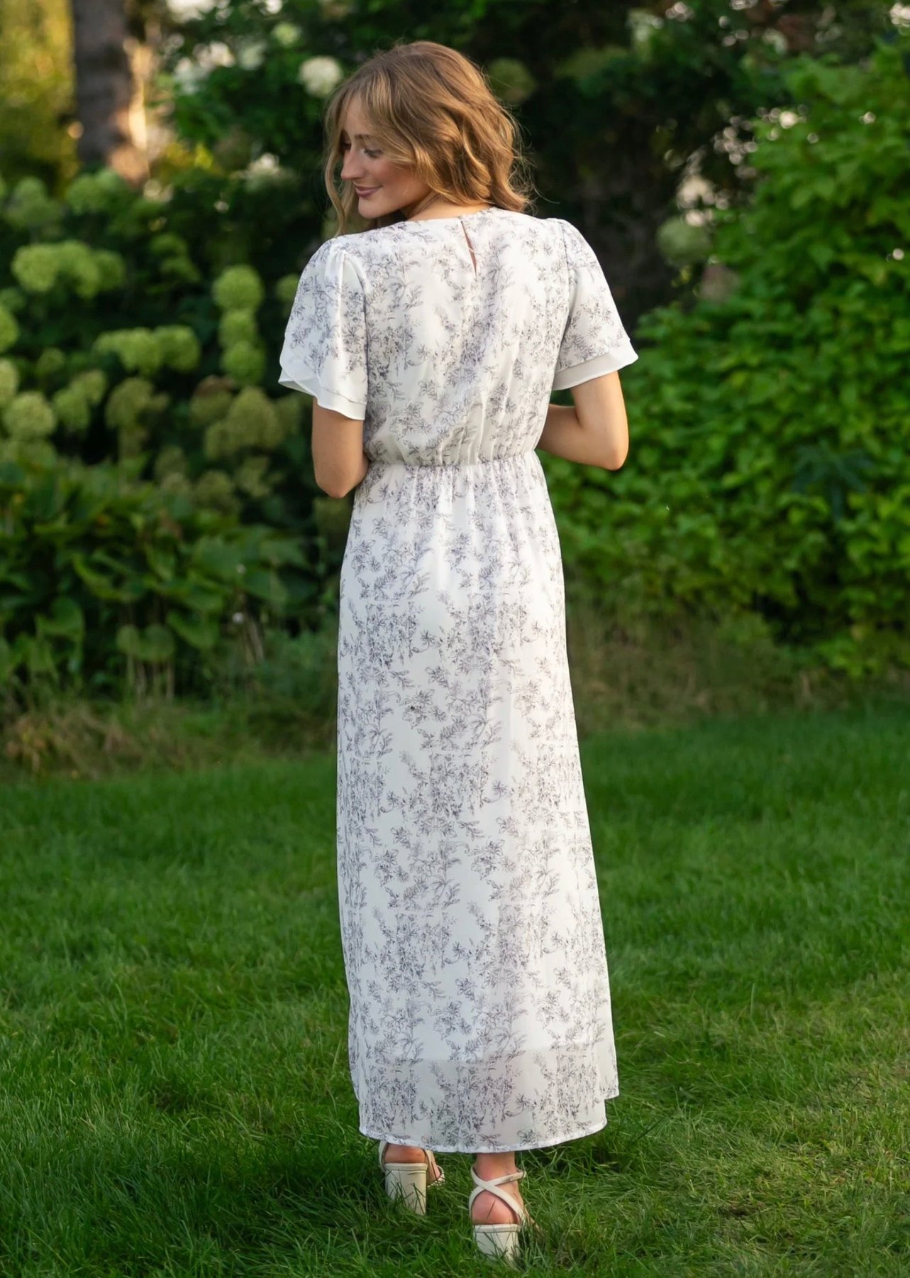 Maren modest maxi dress in grey, thumbnail 10