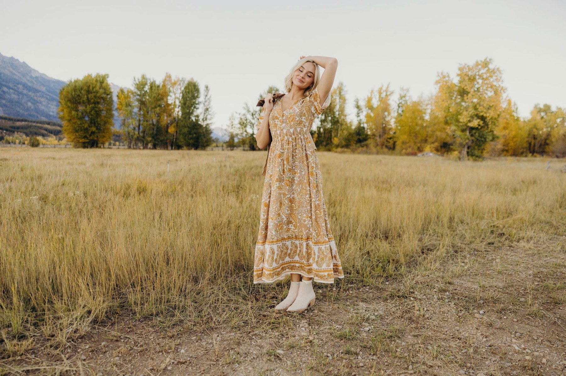 Reeves Maxi Dress in Golden Hour, thumbnail 7