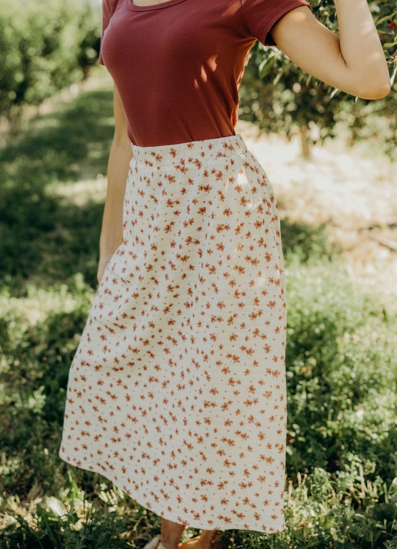 Textured Midi Skirt in Toasted Tropic, thumbnail 4